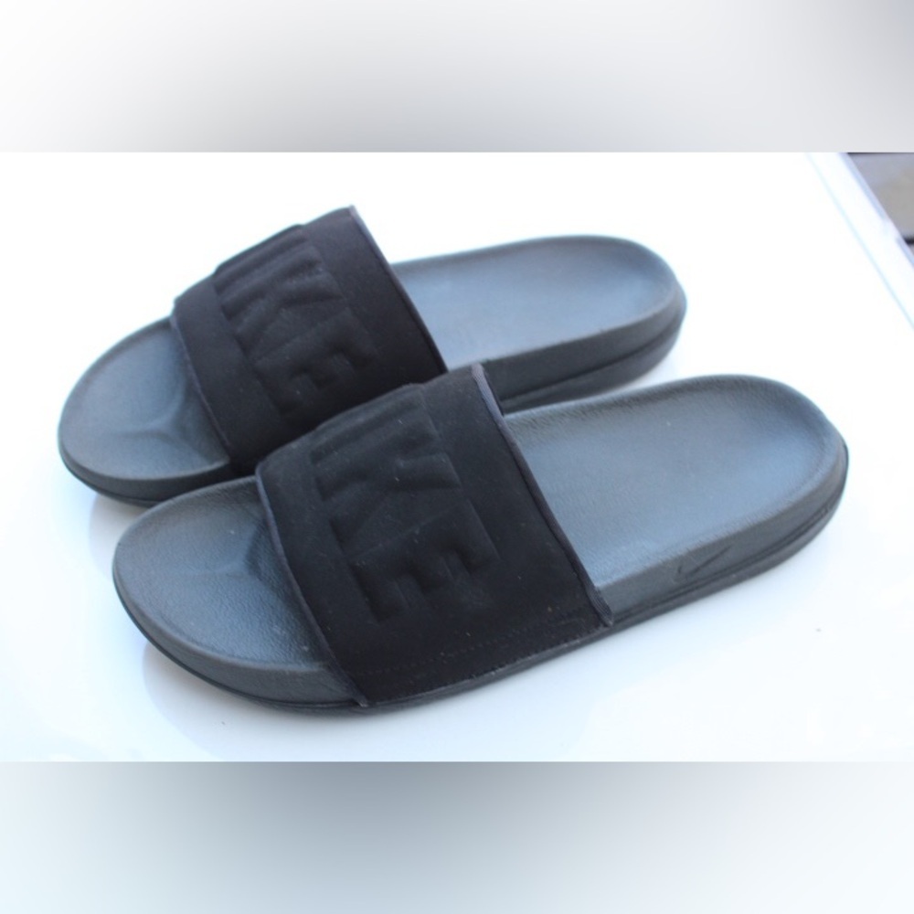 Nike Women's Offcourt Slides